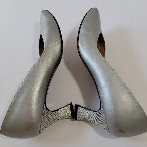 VTG Stuart Weitzman Corniche Mid Silver Pump 8.5 Leather Old Money Office Siren - Picture 8 of 12